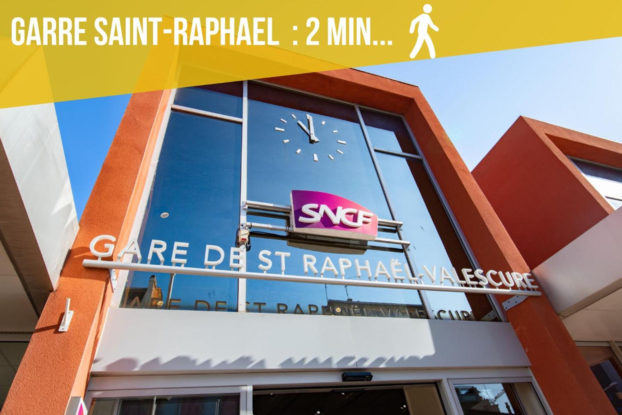Studios Raffines Avec Terrasses - Plages, Ville Et Gare A Pied - Maison Raphael Saint-Raphael (Var) Exterior foto